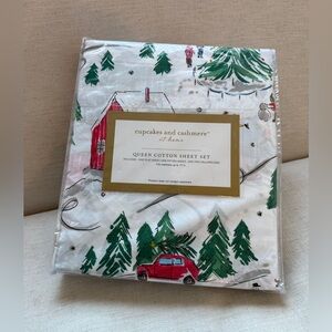 Cupcakes and Cashmere Queen Cotton Christmas Print Sheet Set
